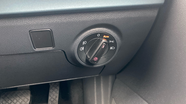 SEAT Arona 1.0 TSI 110 XPERIENCE Lux 5dr DSG Petrol Hatchback